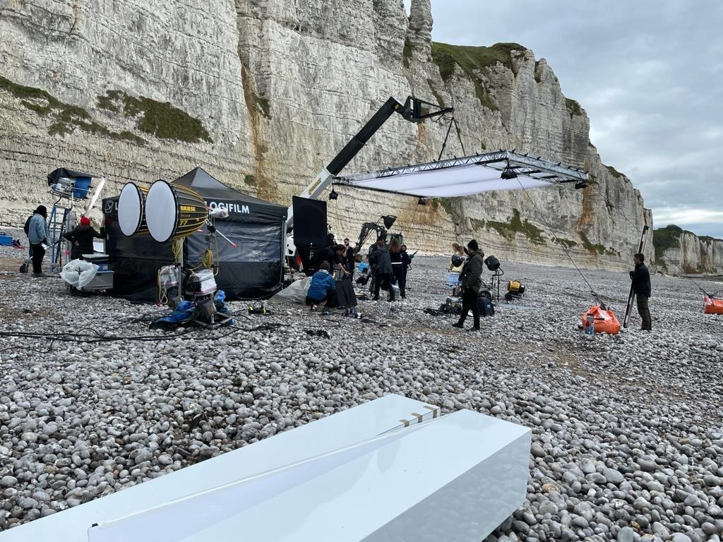 Location Utilitaires / Vans & Matériel Régie pour les Tournages (fictions, publicités, shootings)